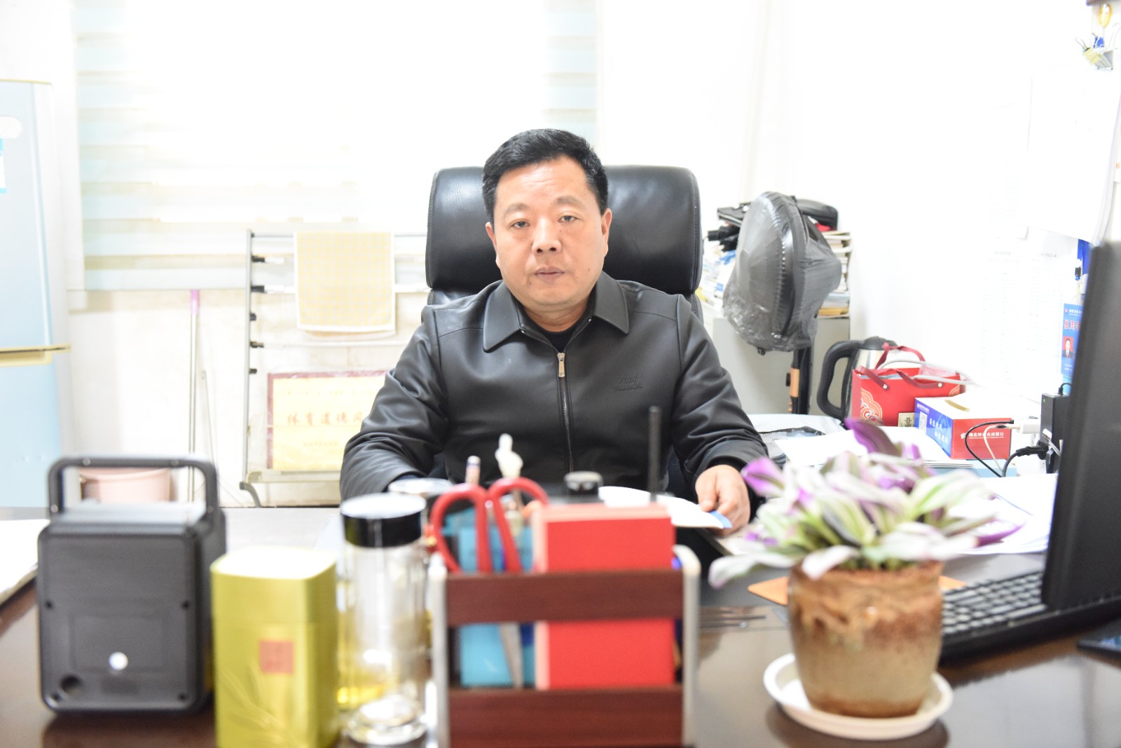 钟祥市长寿镇小学校长蒋涛.jpg
